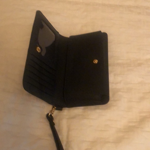 Michael Kors black wallet - Picture 4 of 4